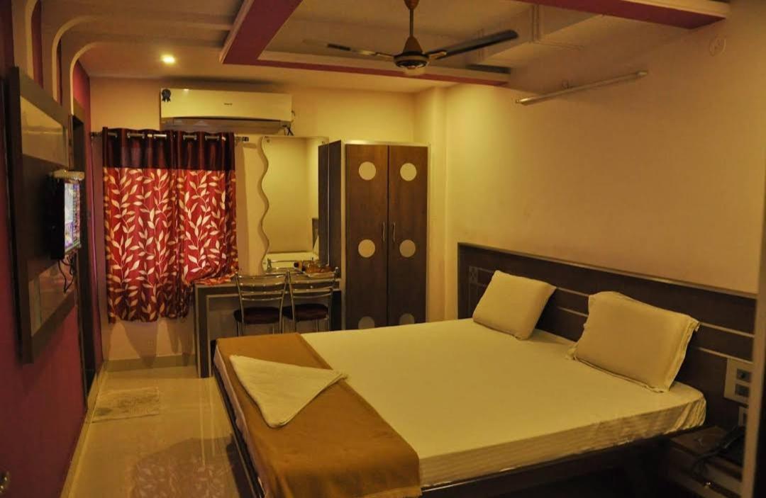 Padmavathi Family Guest House Βιζαχαπατνάμ Εξωτερικό φωτογραφία